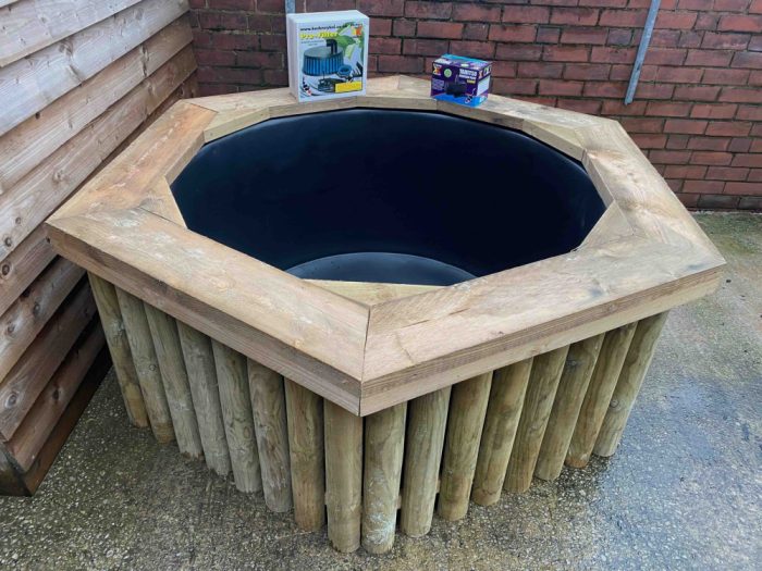 wooden garden pond kit with pre filter and 1000 litre fountain pump